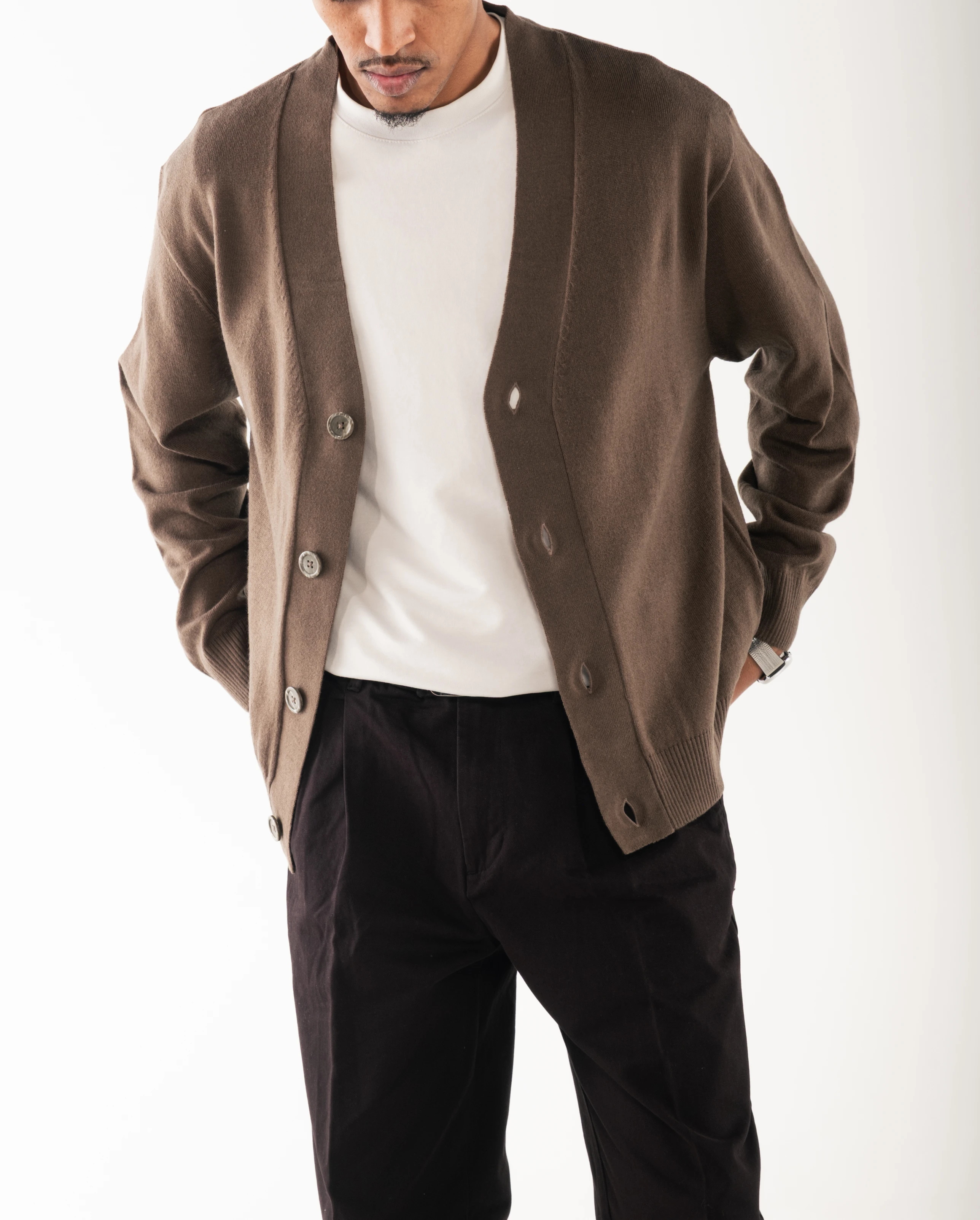 MEN'S V NECK CARDIGAN