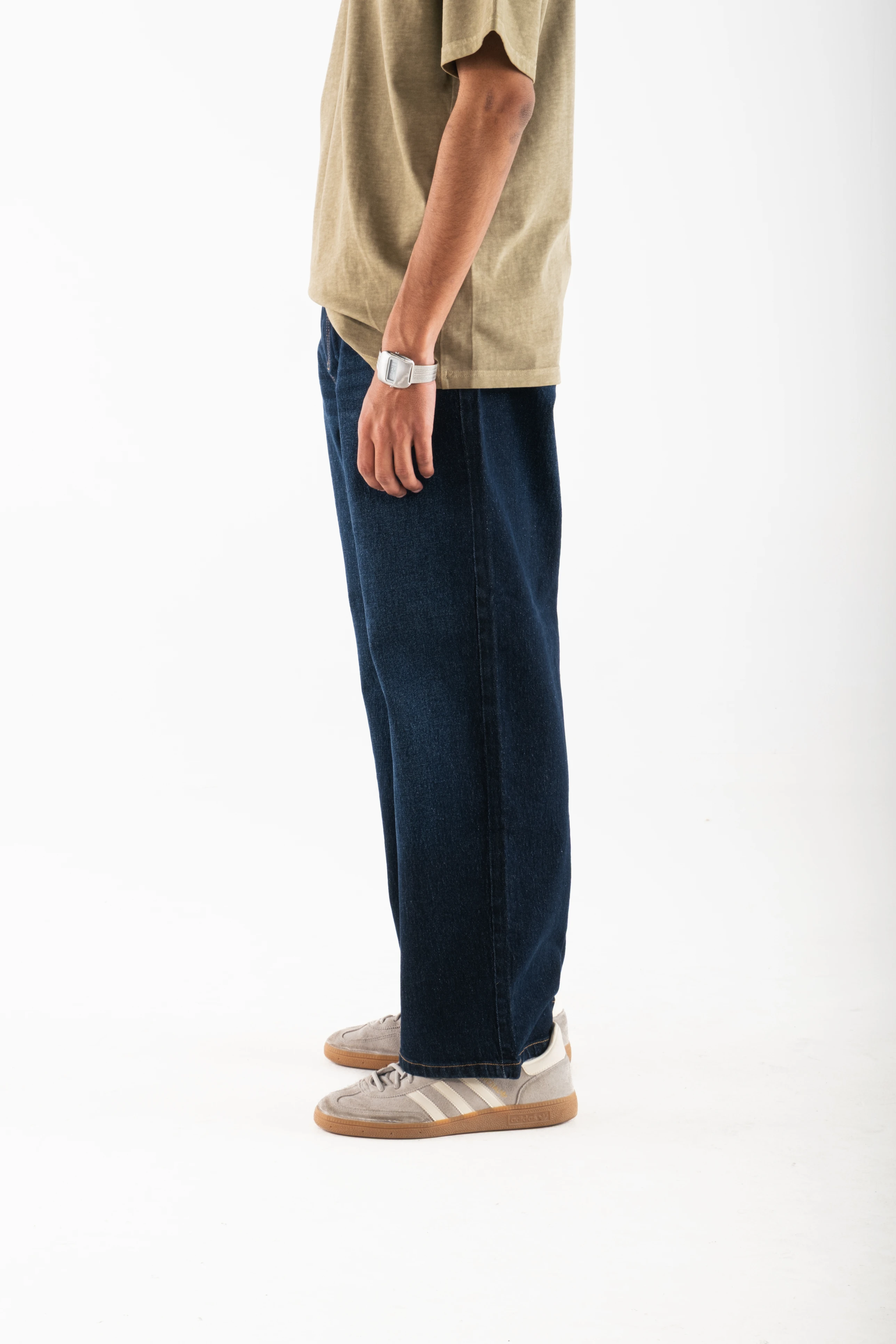 Oversized Jeans image 4