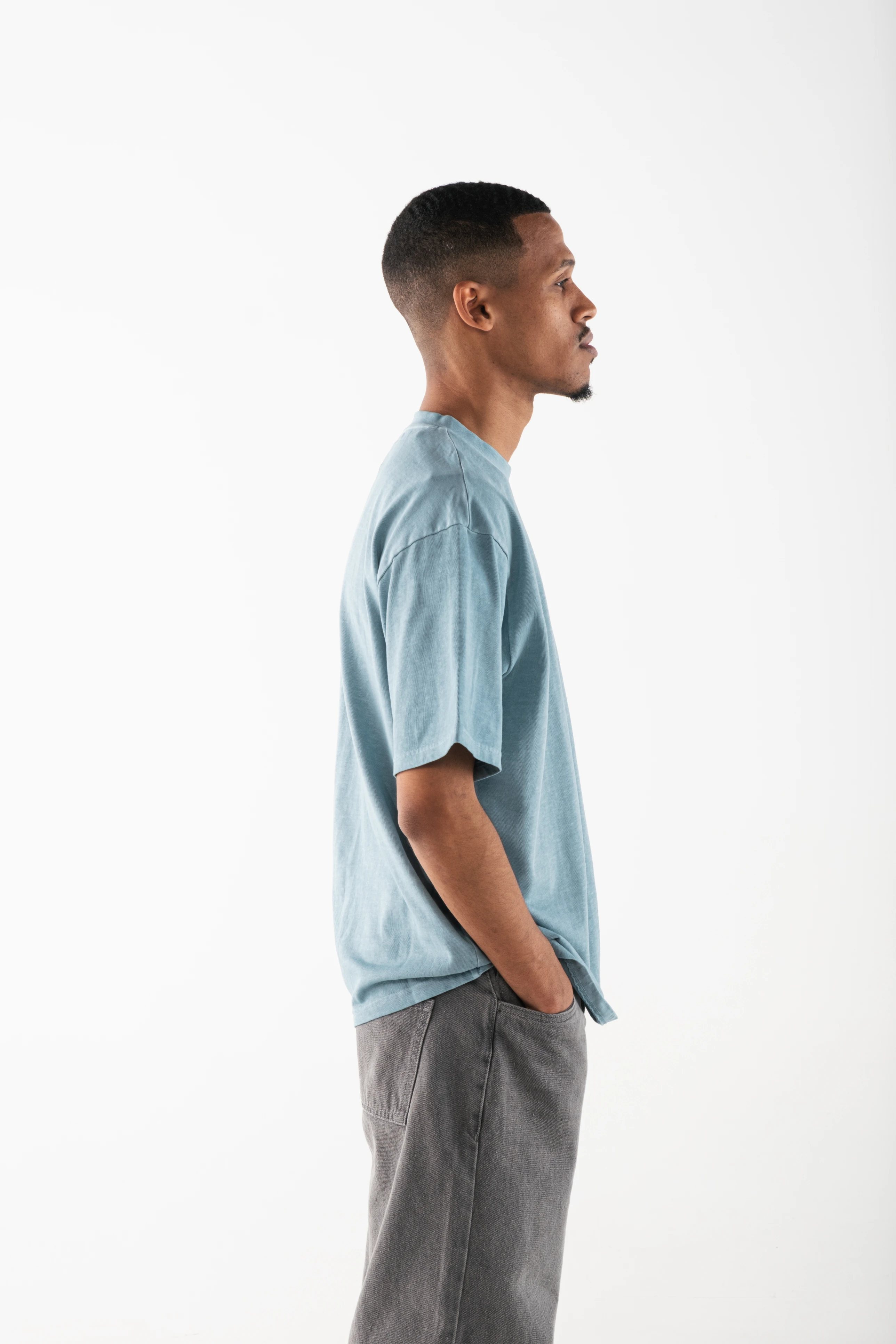 Low Waist Regular Fit Jeans image 2