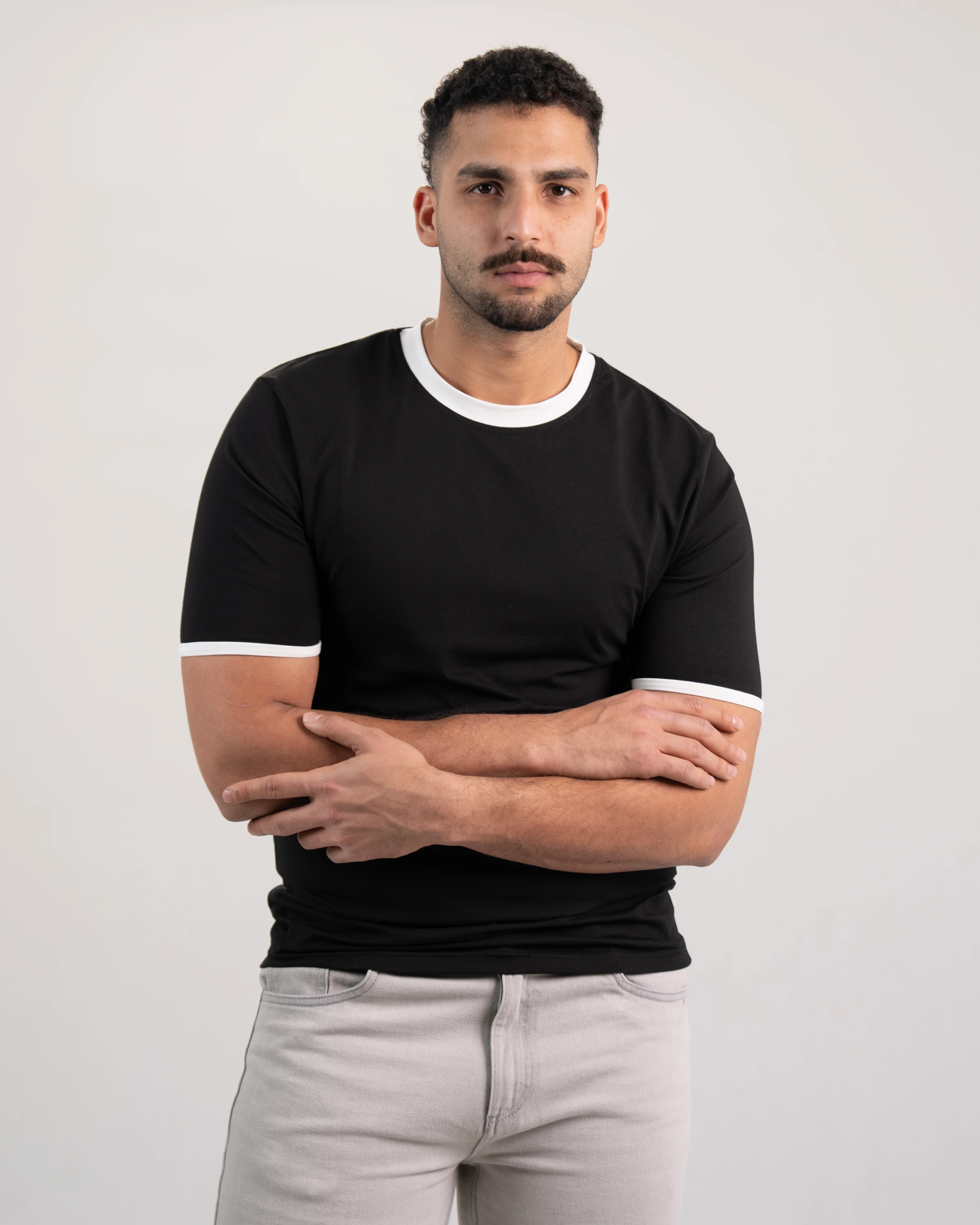 Contrast Collar and sleeve slim fit Tee